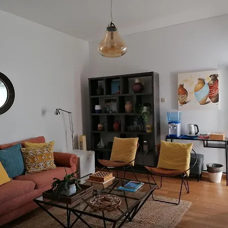 Guia בית הארחה *