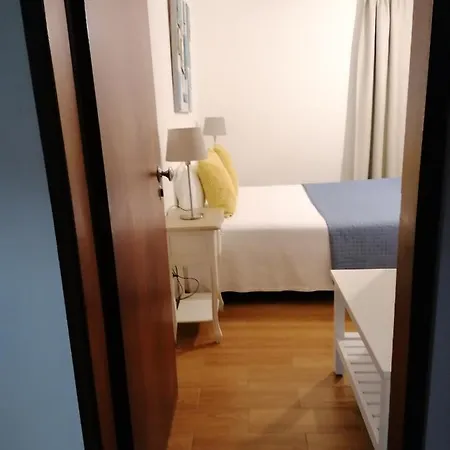 Guia בית הארחה São Bartolomeu de Messines