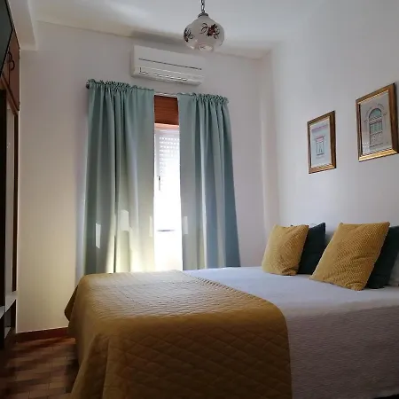 Guest house Guia *